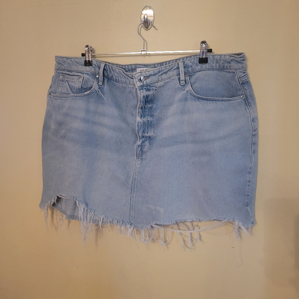 Good American Denim Mini Skirt size 20